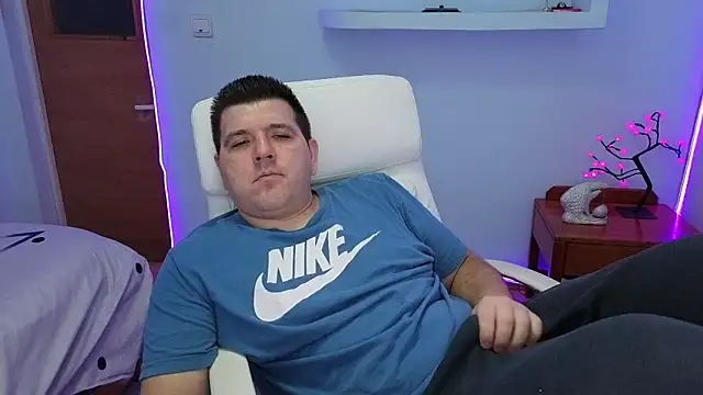 Snapshot of JasonJacks chatting on 10/03/25, 03:03 JasonJacks online show from 10/03/25, 03:03