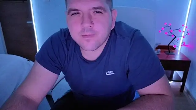 Snapshot of JasonJacks chatting on 10/12/25, 03:49 JasonJacks online show from 10/12/25, 03:49