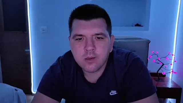 Snapshot of JasonJacks chatting on 10/24/25, 02:41 JasonJacks online show from 10/24/25, 02:41