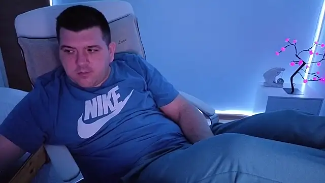 Snapshot of JasonJacks chatting on 11/25/25, 03:28 JasonJacks online show from 11/25/25, 03:28