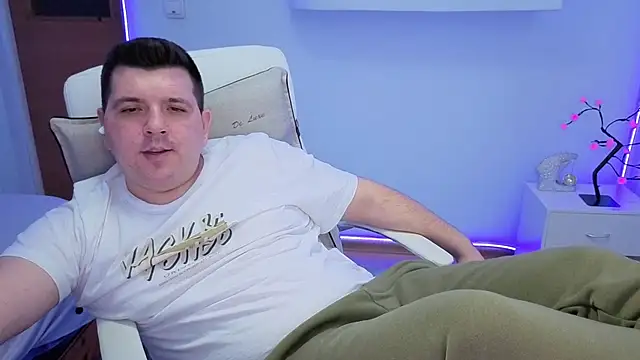 Snapshot of JasonJacks chatting on 11/28/25, 04:09 JasonJacks online show from 11/28/25, 04:09