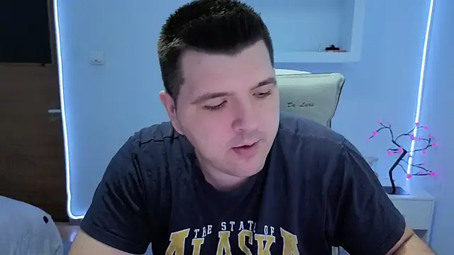 Snapshot of JasonJacks chatting on 12/01/25, 04:50 JasonJacks online show from 12/01/25, 04:50