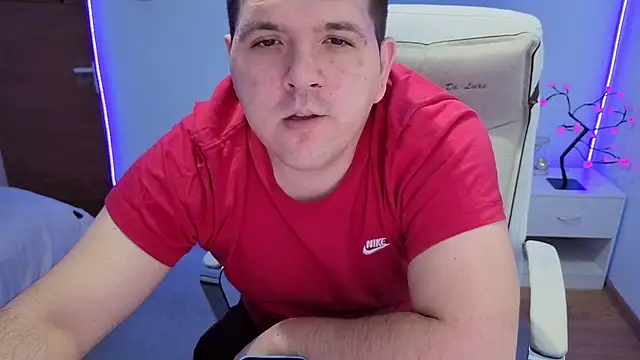 Snapshot of JasonJacks chatting on 12/02/25, 06:41 JasonJacks online show from 12/02/25, 06:41