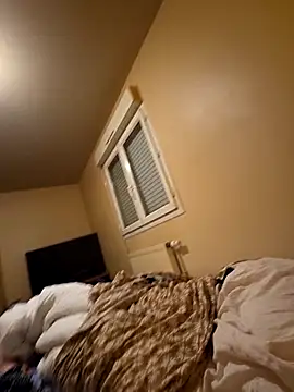 Snapshot of Kevrgt chatting on 10/13/25, 05:07 Kevrgt online show from 10/13/25, 05:07