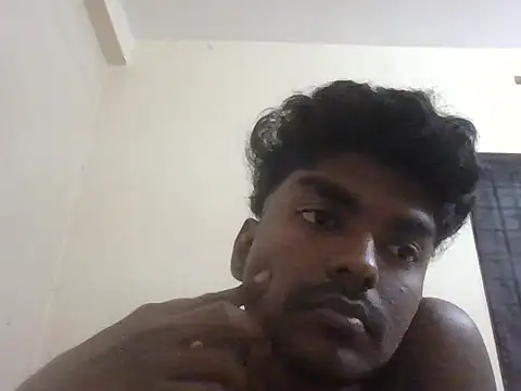 Snapshot of funcracker chatting on 09/23/25, 04:43 funcracker online show from 09/23/25, 04:43