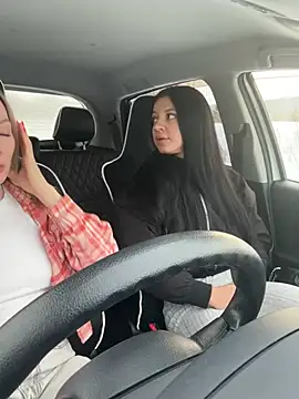 Snapshot of JulliaVegas chatting on 03/08/25, 02:12 JulliaVegas online show from 03/08/25, 02:12