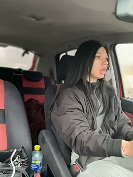 Snapshot of JulliaVegas chatting on 03/18/25, 02:15 JulliaVegas online show from 03/18/25, 02:15