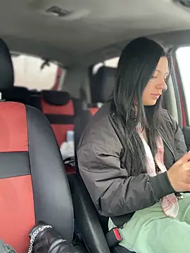 Snapshot of JulliaVegas chatting on 03/20/25, 02:08 JulliaVegas online show from 03/20/25, 02:08