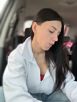 Snapshot of JulliaVegas chatting on 09/25/25, 01:42 JulliaVegas online show from 09/25/25, 01:42