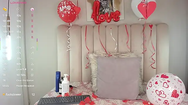 CharlotteDupontt online show from 02/14/25, 05:25