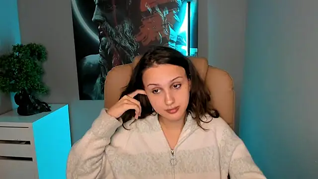 MariaNorma online show from 12/25/24, 03:28