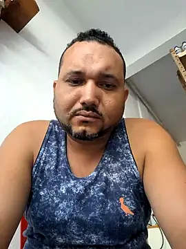 Snapshot of alexjs84 chatting on 12/20/24, 06:24 alexjs84 online show from 12/20/24, 06:24