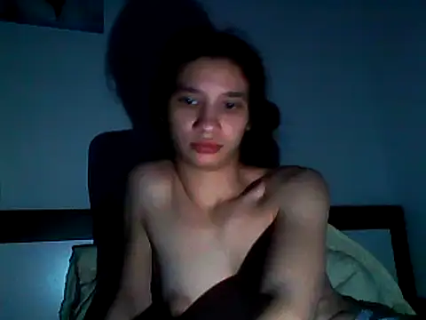 Snapshot of maiaandreea chatting on 12/17/24, 11:27 maiaandreea online show from 12/17/24, 11:27