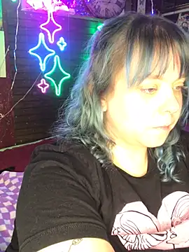 SleazeLouize online show from 12/21/24, 12:53