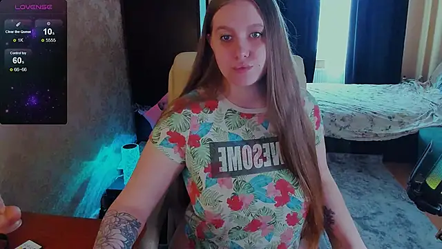 Alice Dreamgirl  online show from 02/18/25, 12:17