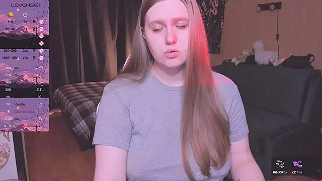 Alice Dreamgirl  online show from 10/15/25, 09:42