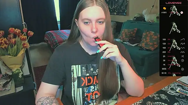 Alice Dreamgirl  online show from 03/11/26, 10:54