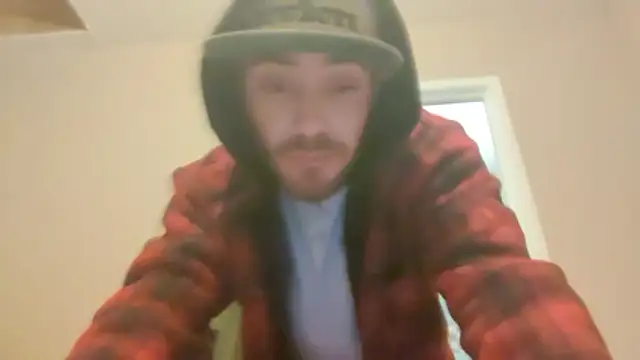 Huntzg23 online show from 12/19/25, 03:46