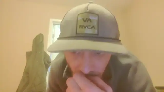 Huntzg23 online show from 12/19/25, 10:06