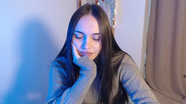 IrinaShayk18 online show from 12/26/24, 07:35