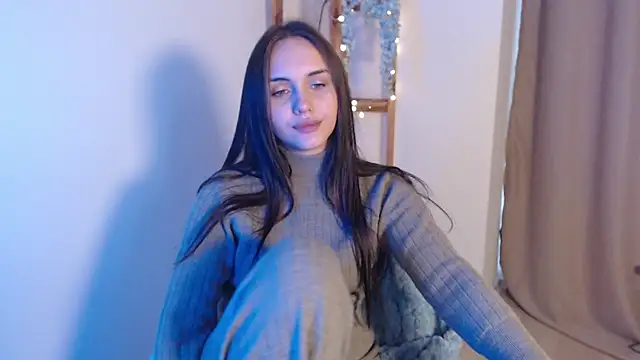 IrinaShayk18 online show from 12/26/24, 10:37