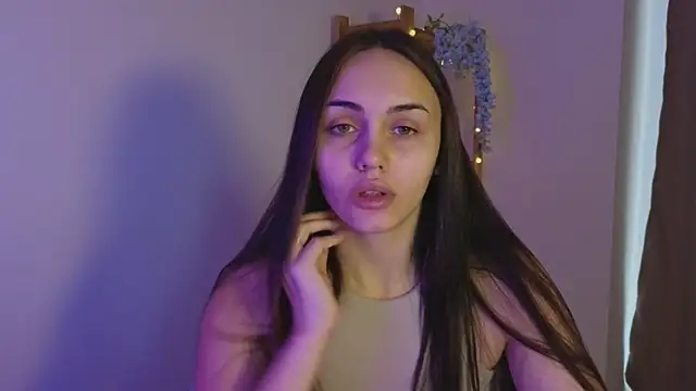 IrinaShayk18 online show from 01/28/25, 09:19