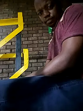 Snapshot of jackheavy09 chatting on 03/20/25, 04:42 jackheavy09 online show from 03/20/25, 04:42