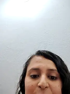 Miss balloonsmila online show from 12/20/24, 11:16