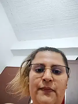 Miss balloonsmila online show from 12/29/24, 03:00