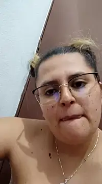 Miss balloonsmila online show from 01/04/25, 02:56