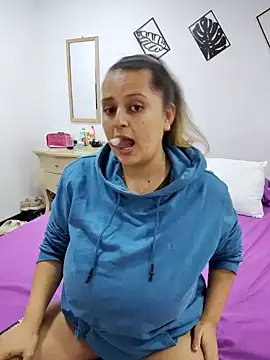 Miss balloonsmila online show from 02/05/25, 09:18