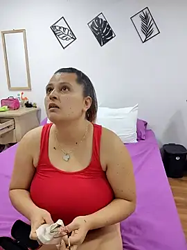 Miss balloonsmila online show from 02/13/25, 09:17