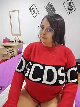 Miss balloonsmila online show from 02/17/25, 10:25