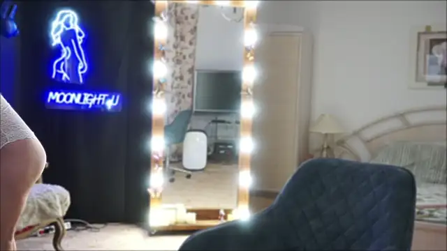 moonlight4u online show from 03/21/25, 04:39