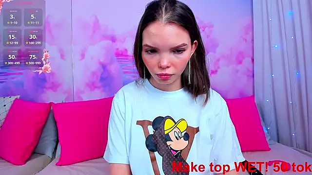 Curvy Dynamite  online show from 01/27/25, 01:05