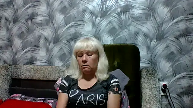 sakura blonde online show from 10/28/25, 06:21