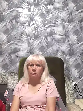 sakura blonde online show from 11/08/25, 07:41