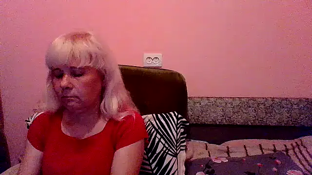 sakura blonde online show from 04/20/26, 03:42