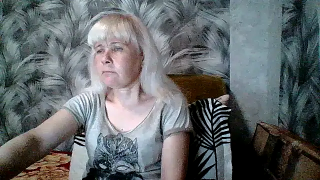 sakura blonde online show from 04/21/26, 08:01