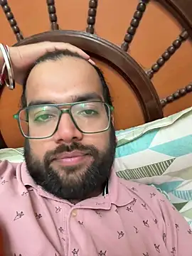 Arsh Loves Luv online show from 02/11/25, 07:27