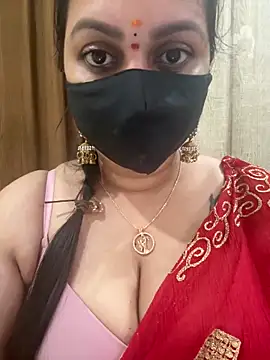 Snapshot of Akhi_Akshaya chatting on 01/30/25, 09:04 Akhi Akshaya online show from 01/30/25, 09:04