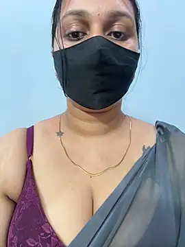 Snapshot of Akhi_Akshaya chatting on 02/20/25, 05:18 Akhi Akshaya online show from 02/20/25, 05:18