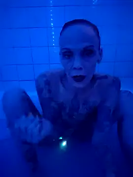 MommyMisfit online show from 04/22/26, 10:33