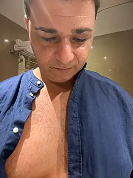 SecretlyDD online show from 02/25/25, 12:34