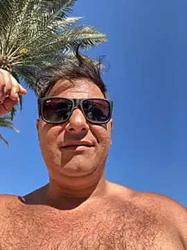 SecretlyDD online show from 03/01/25, 12:56