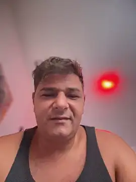 SecretlyDD online show from 09/17/25, 07:21