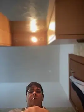 SecretlyDD online show from 10/22/25, 08:36