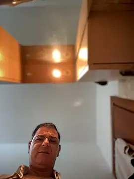 SecretlyDD online show from 12/02/25, 09:14