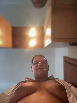 SecretlyDD online show from 12/05/25, 09:29