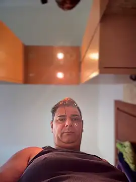 SecretlyDD online show from 04/05/26, 01:52